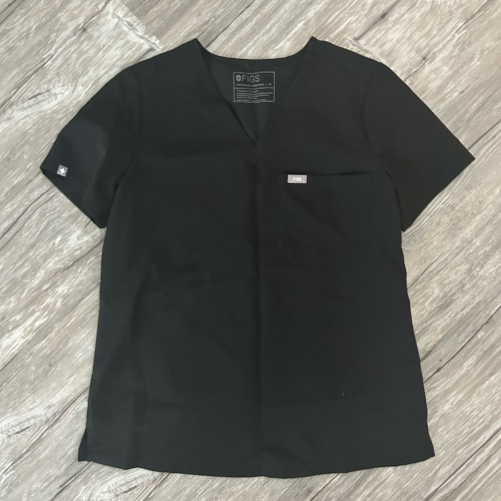 FIGS women’s medium scrub top black